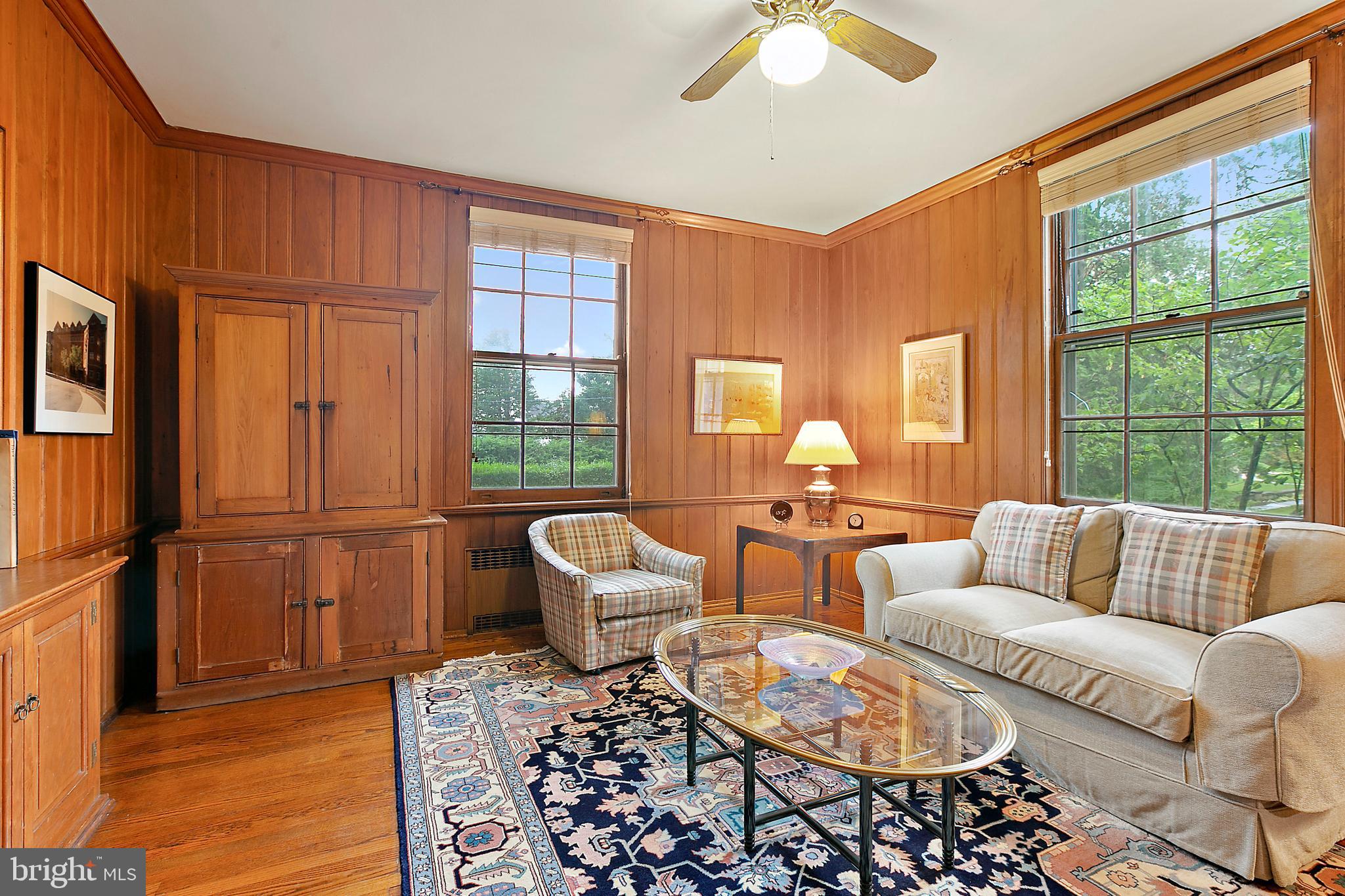 3 Kenwood Road Baltimore, MD 21210 - Photo 14 of 126 Office / Family Room with Hardwood Detail