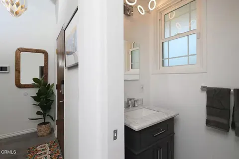 $1,098,000 | 7824 Tujunga Avenue, North Hollywood, CA 91605