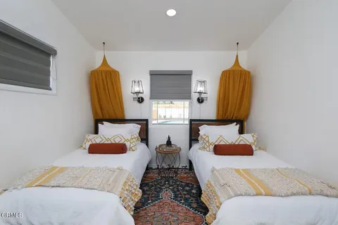 $1,098,000 | 7824 Tujunga Avenue, North Hollywood, CA 91605