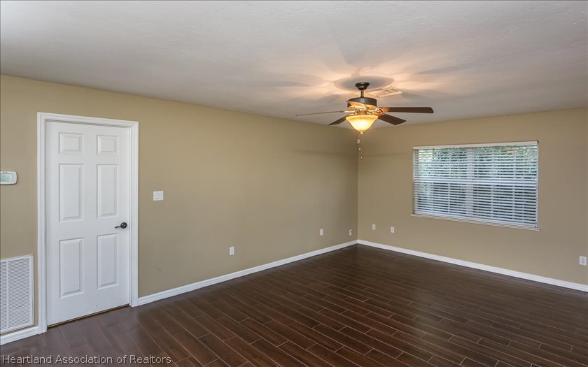 867 Lake June Road Lake Placid, FL 33852 - Photo 6 of 23 Gallery Image 6