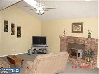 1237 Dickerson Road North Wales, PA 19454 - Photo 7 of 12 Family Room