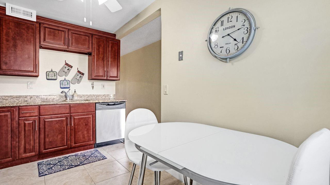 1036 Guildford East, Unit 1036 Boca Raton, FL 33434 - Photo 14 of 50 Photo 14