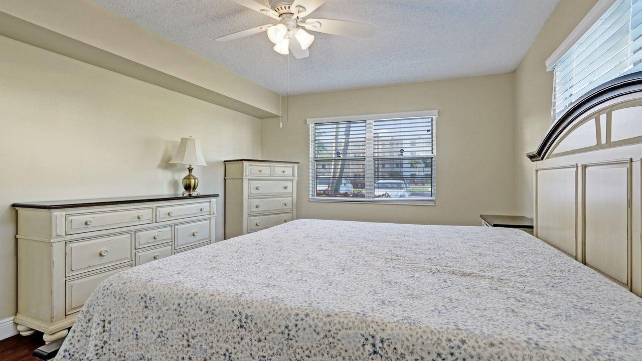 1036 Guildford East, Unit 1036 Boca Raton, FL 33434 - Photo 23 of 50 Photo 23