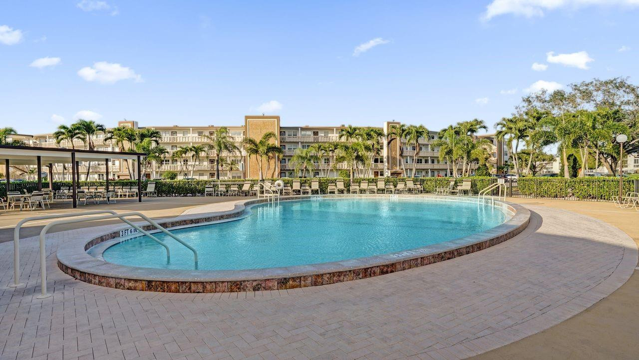 1036 Guildford East, Unit 1036 Boca Raton, FL 33434 - Photo 46 of 50 Photo 46