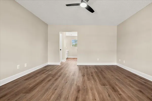 $275,000 | 1104 Highland Drive, Mullins, SC 29574