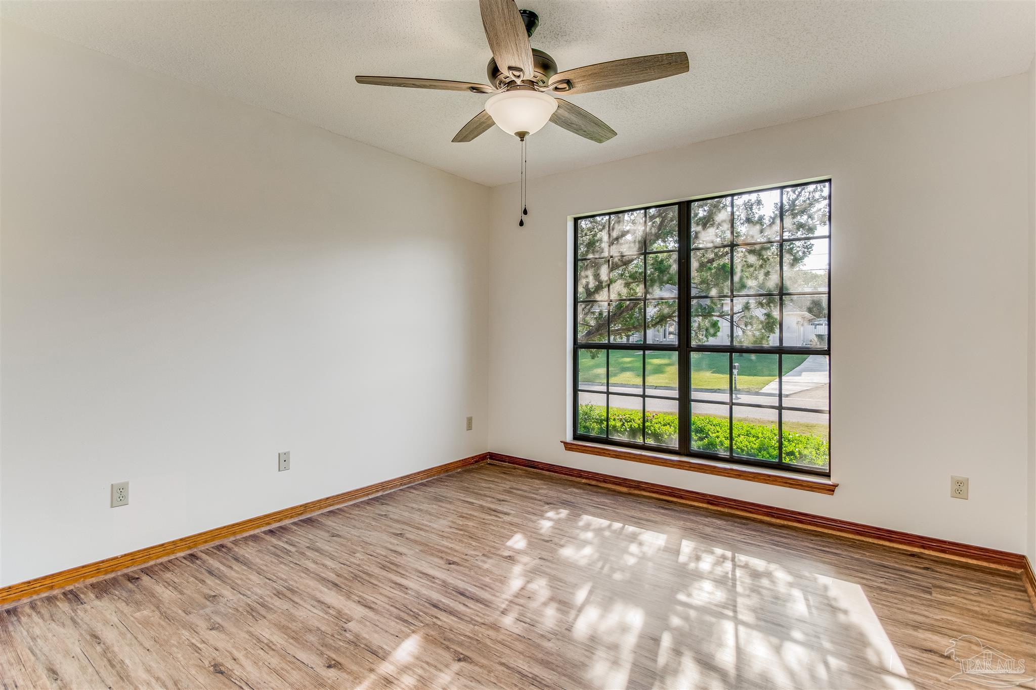 3223 Windmill Circle Cantonment, FL 32533 - Photo 37 of 50