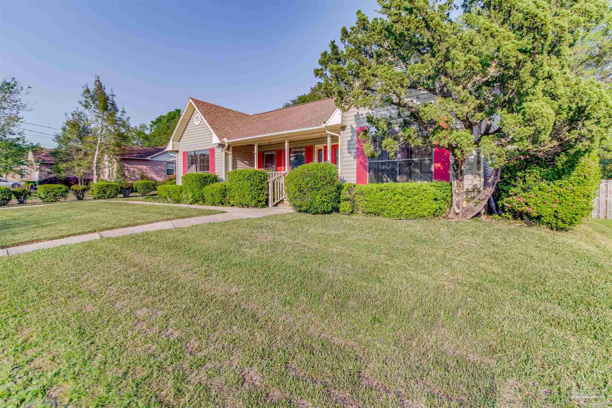 3223 Windmill Circle Cantonment, FL 32533 - Photo 5 of 50