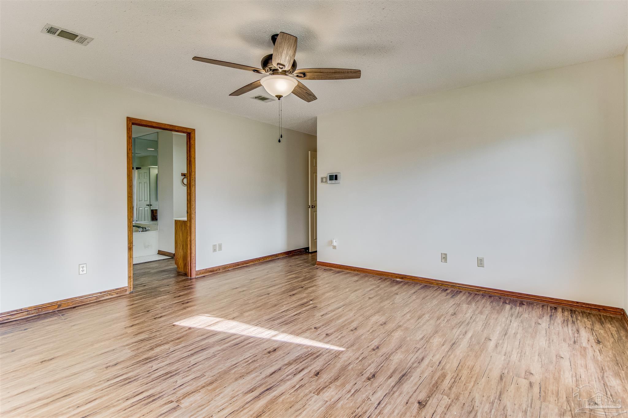 3223 Windmill Circle Cantonment, FL 32533 - Photo 9 of 50