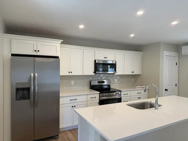 $1,800 | 480 Wareham Street, Unit 27, Middleboro, MA 02346