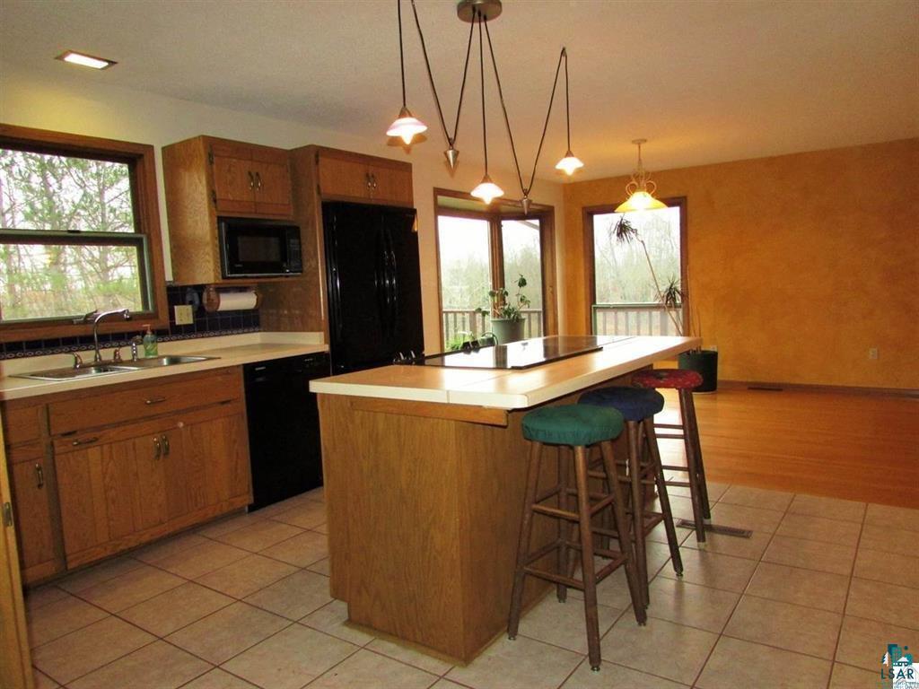 2892 East Pioneer Road Duluth, MN 55804 - Photo 9 of 24 Gallery Image 9