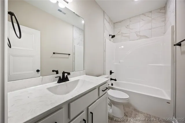 $389,900 | 16080 Cardinal Court, Wagram, NC 28396