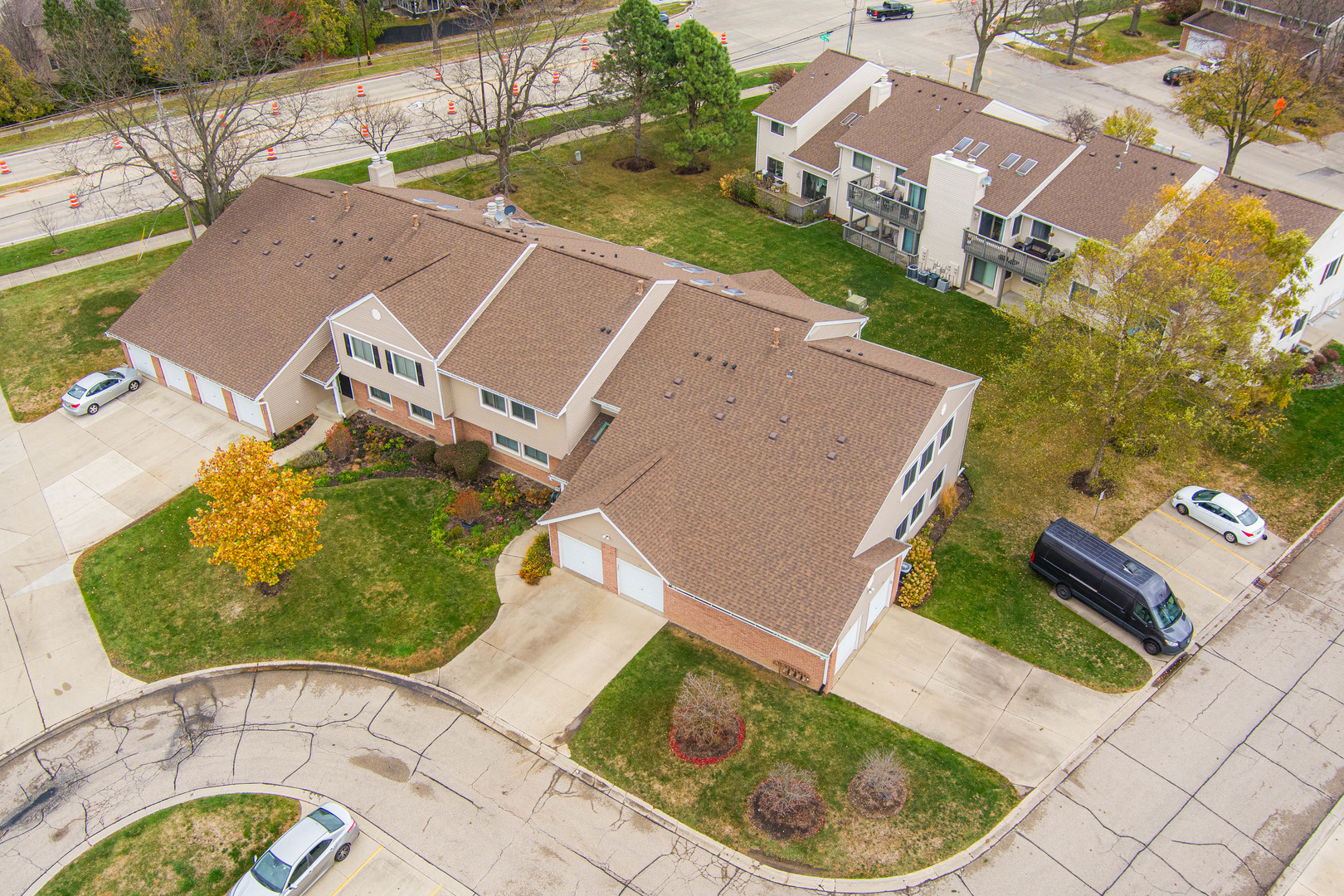 112 Morningside Lane West Buffalo Grove, IL 60089 - Photo 3 of 35 an aerial view of a house