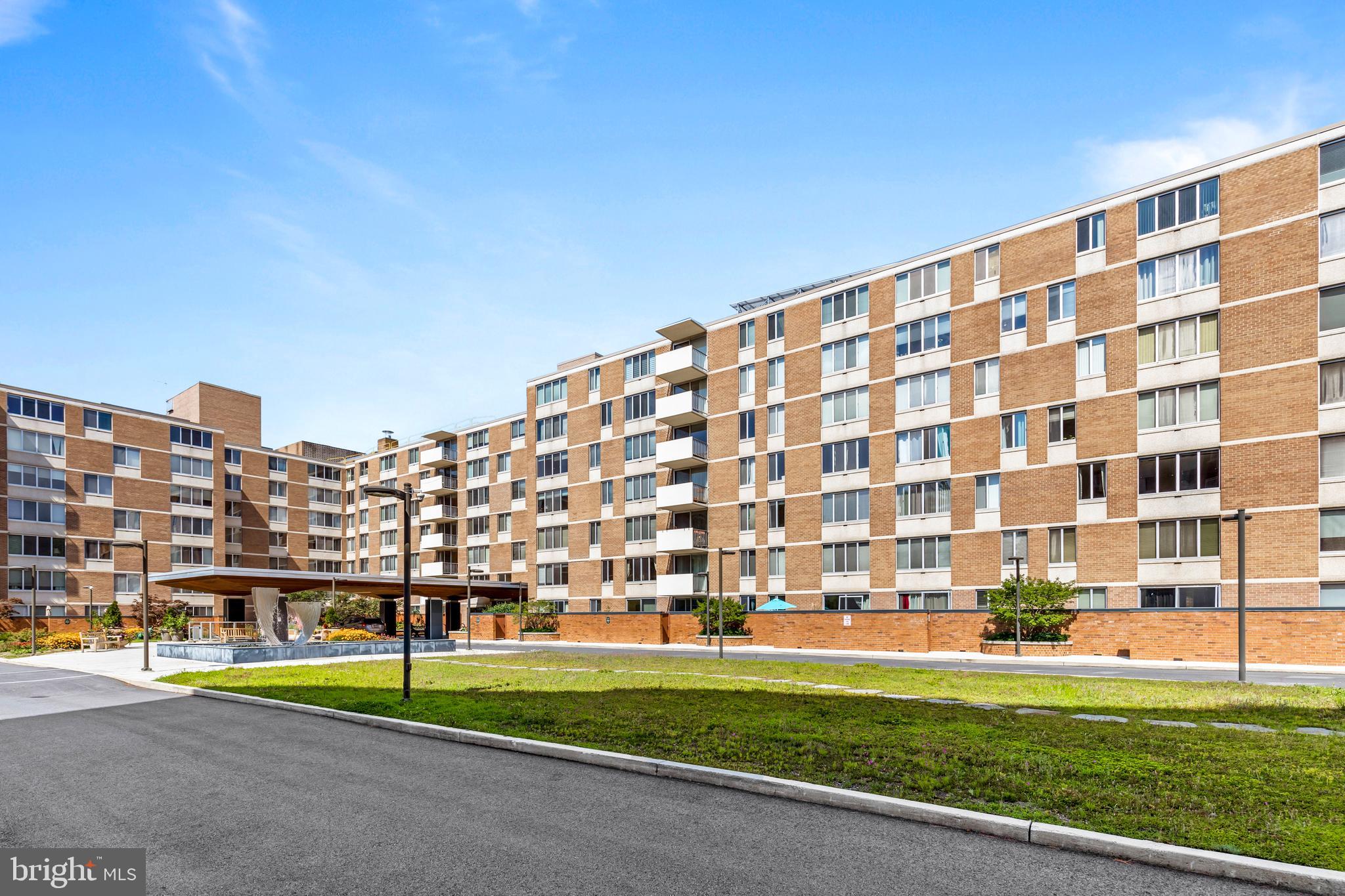 2939 Van Ness Street Northwest, Unit 845 Washington, DC 20008 - Photo 2 of 30