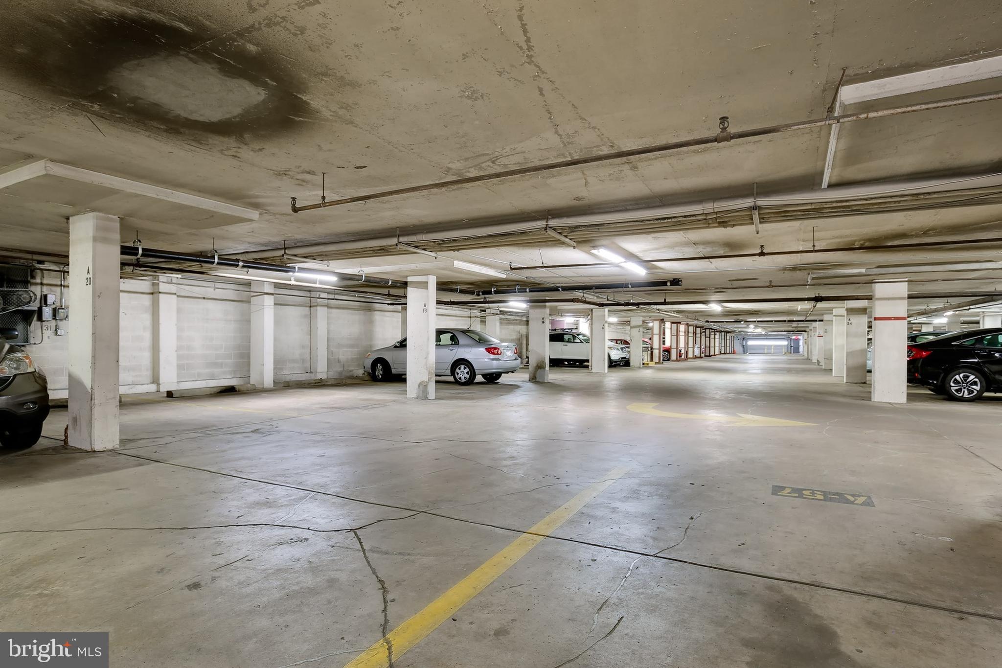 2939 Van Ness Street Northwest, Unit 845 Washington, DC 20008 - Photo 30 of 30