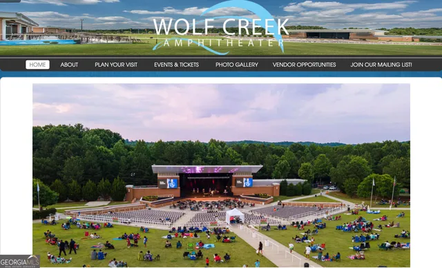 a sign that is on the side of the road