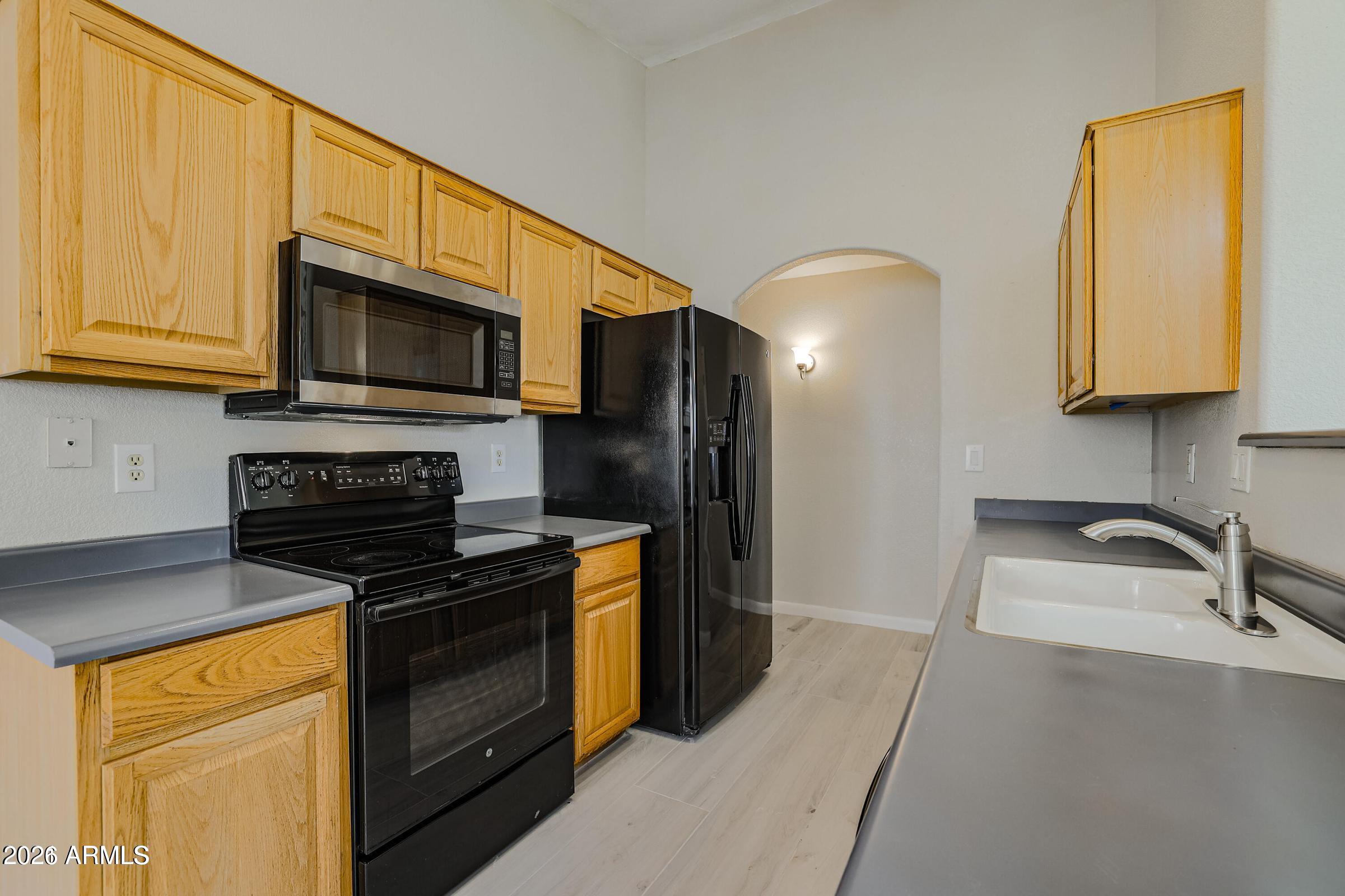 1693 East Milky Way Gilbert, AZ 85295 - Photo 10 of 30 20220717183346149120000000-o