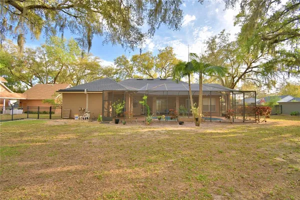 $535,000 | 1 Lake Eloise Lane, Winter Haven, FL 33884