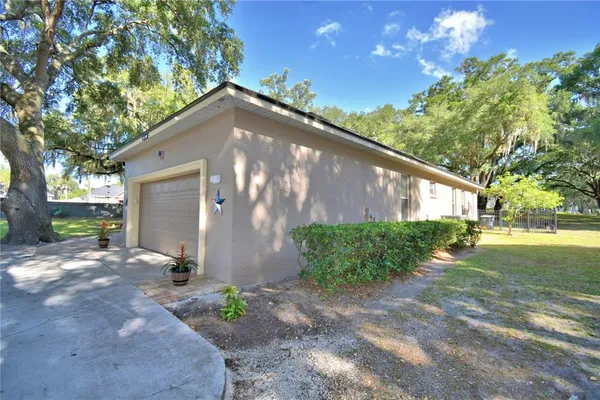 $535,000 | 1 Lake Eloise Lane, Winter Haven, FL 33884