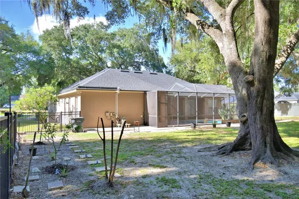 $535,000 | 1 Lake Eloise Lane, Winter Haven, FL 33884