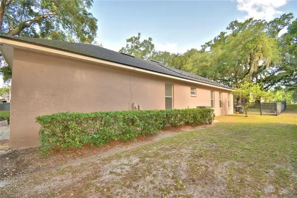 $535,000 | 1 Lake Eloise Lane, Winter Haven, FL 33884