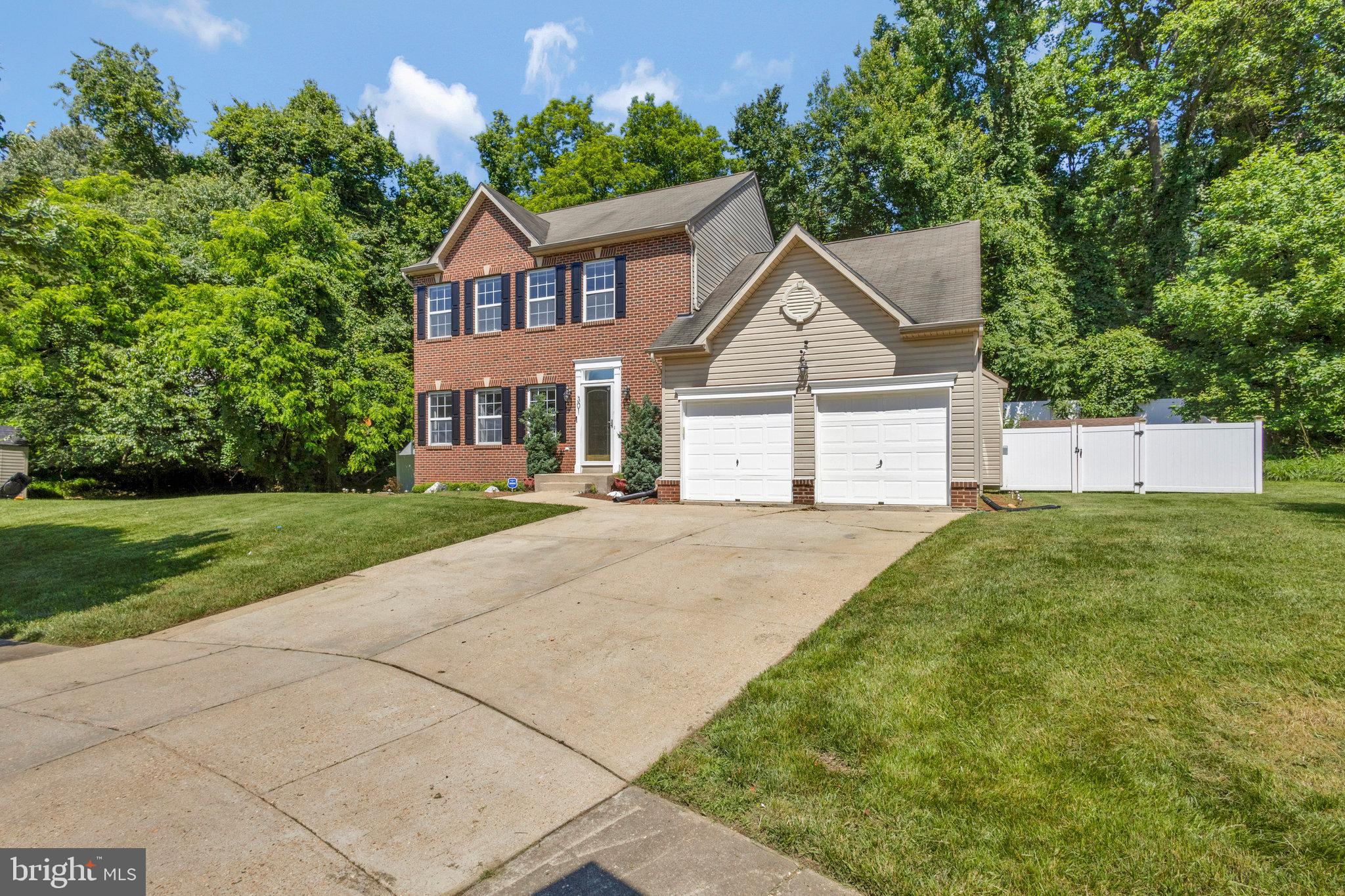 301 Round Table Drive Fort Washington, MD 20744 - Photo 2 of 48