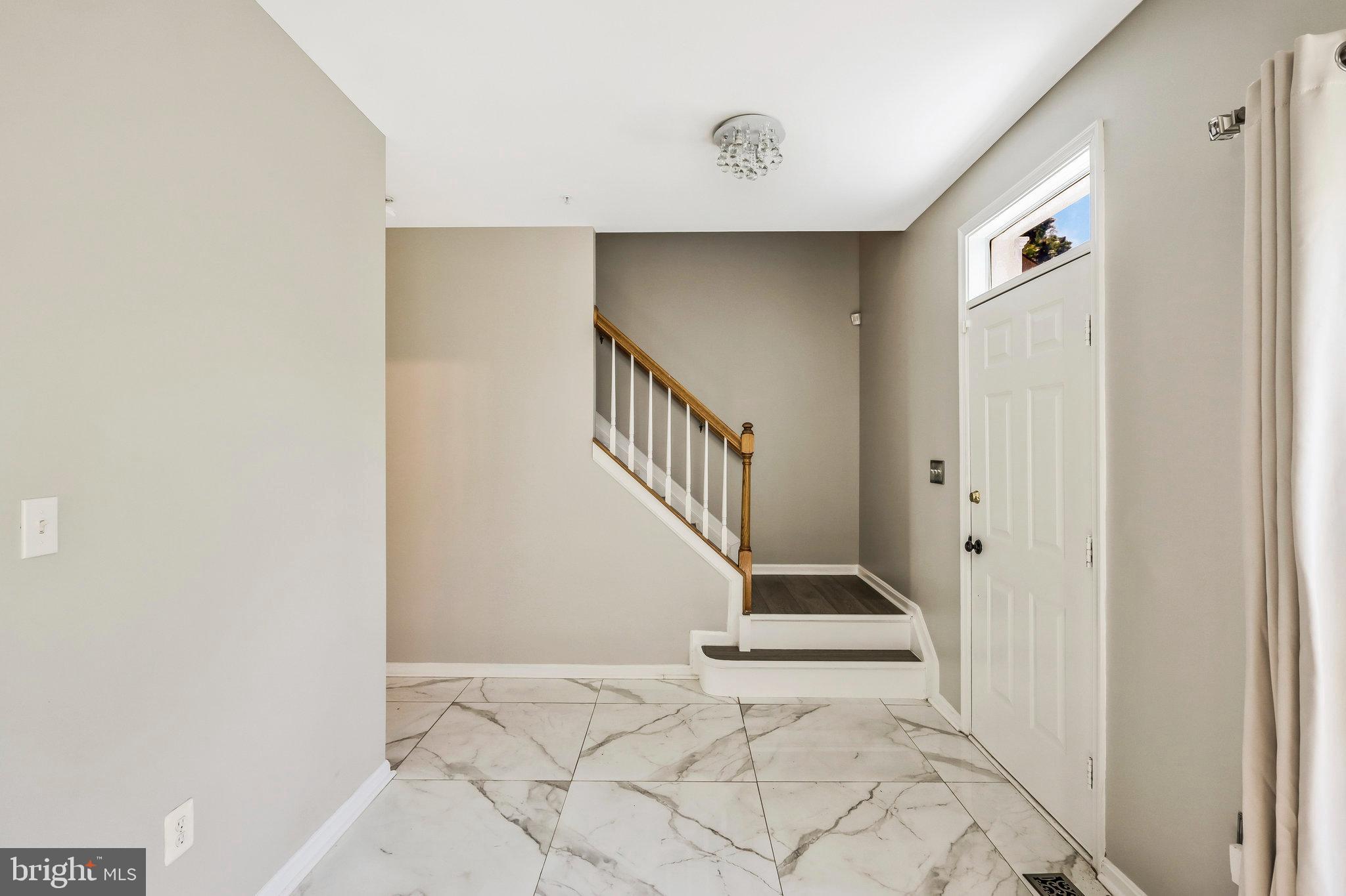 301 Round Table Drive Fort Washington, MD 20744 - Photo 4 of 48