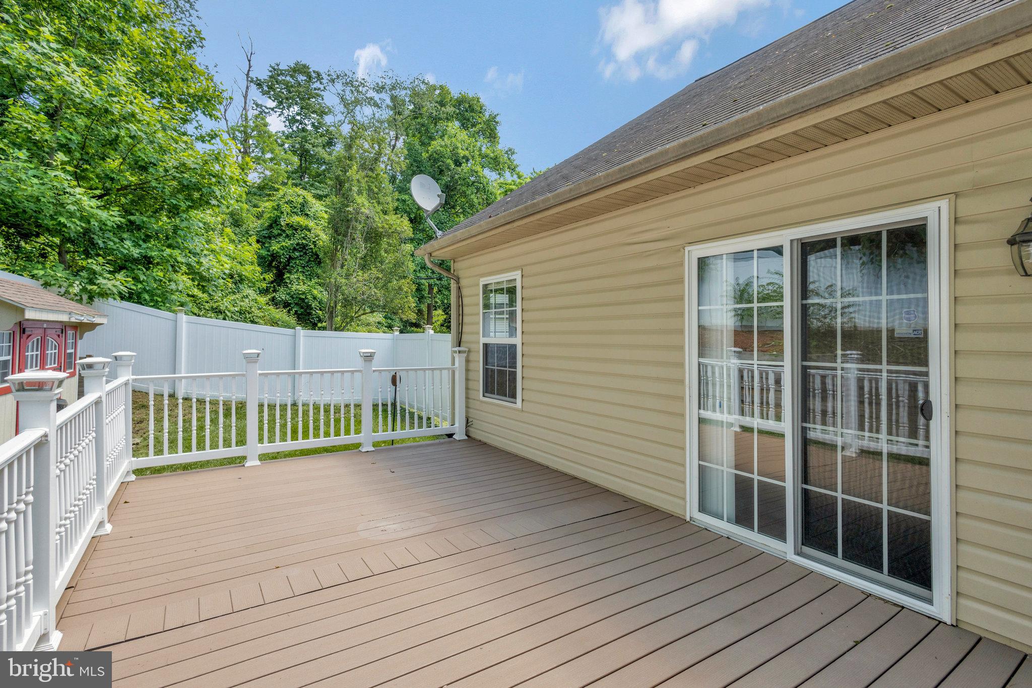 301 Round Table Drive Fort Washington, MD 20744 - Photo 46 of 48