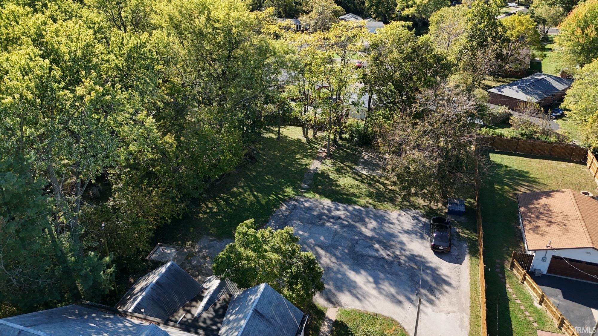 823 North Maple Street Bloomington, IN 47404 - Photo 6 of 13