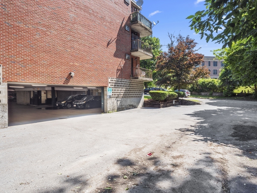 10 Rutledge Street, Unit 2G Worcester, MA 01604 - Photo 28 of 30 Gallery Image 28