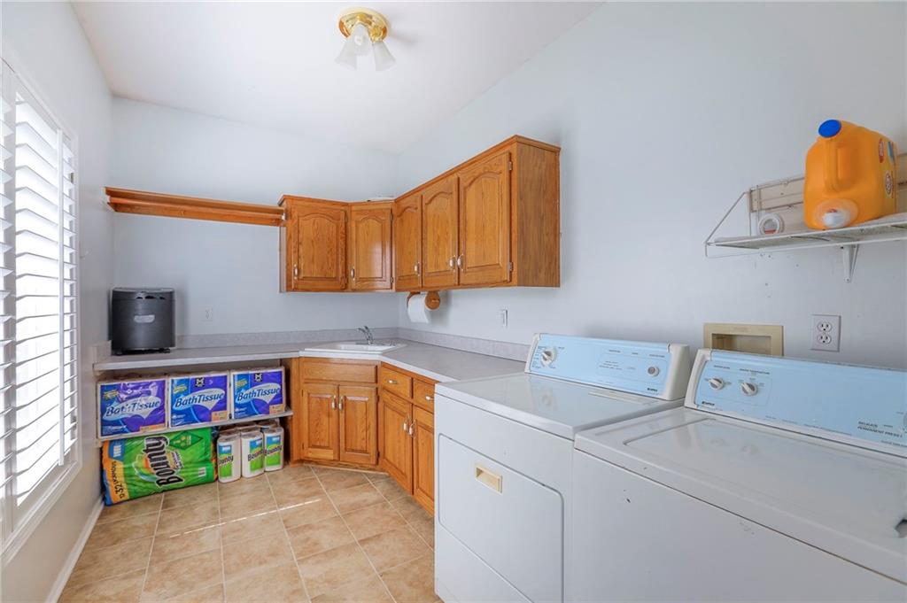 604 Oak Drive Raymore, MO 64083 - Photo 14 of 26