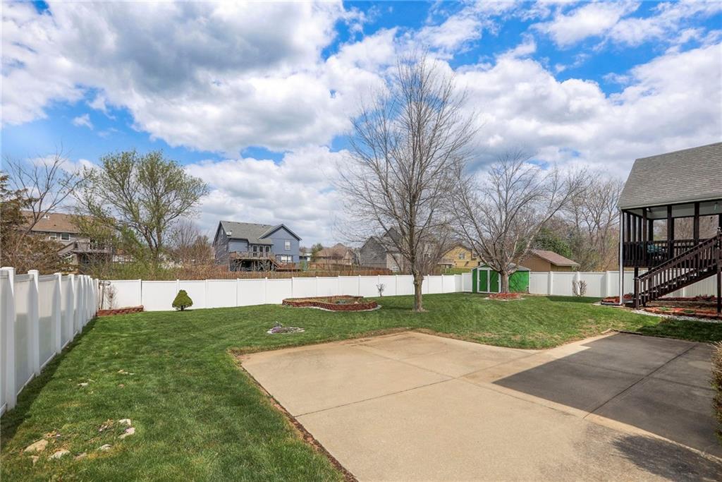 604 Oak Drive Raymore, MO 64083 - Photo 24 of 26