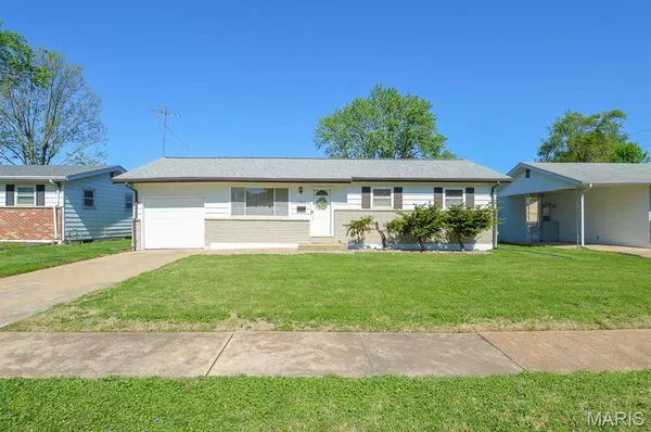 $100,000 | 1865 Violet Drive, Florissant, MO 63031