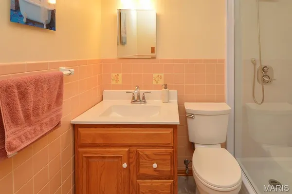 $100,000 | 1865 Violet Drive, Florissant, MO 63031