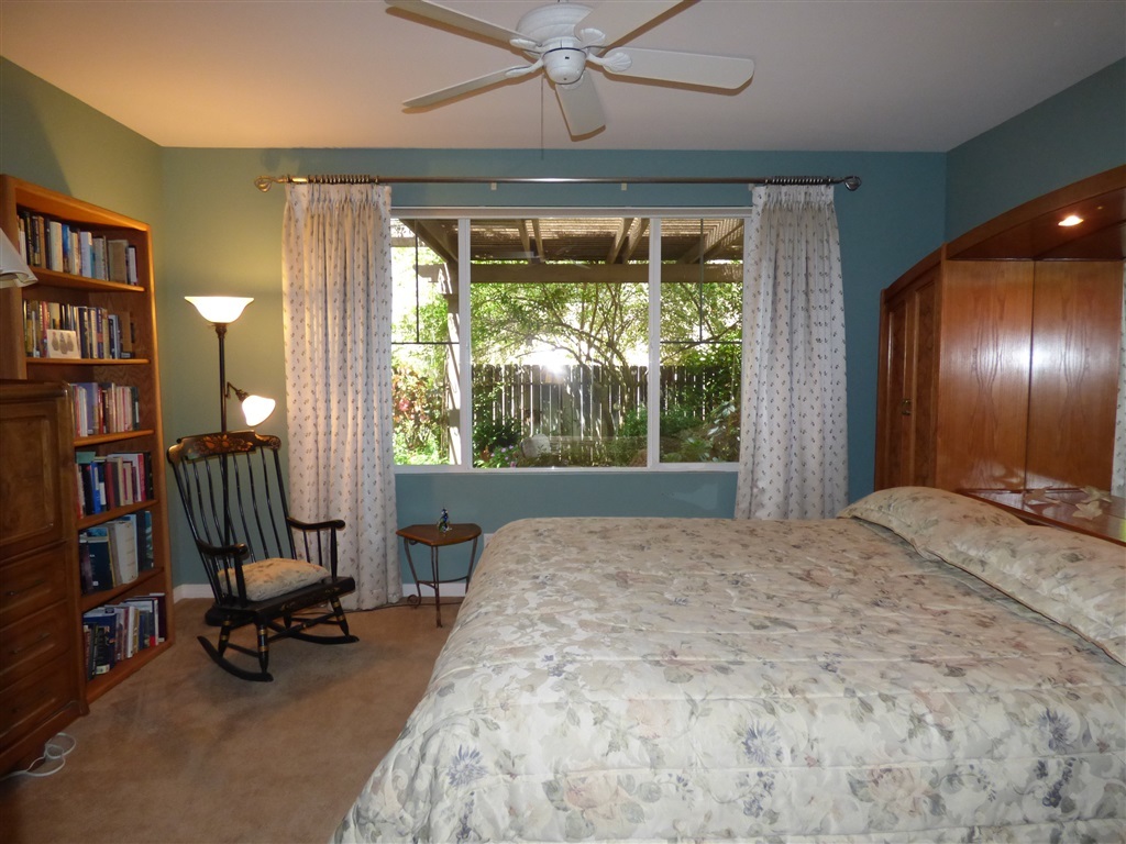 684 Poets Square Fallbrook, CA 92028 - Photo 10 of 25 View of the garden from the master bedroom