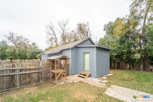 $169,500 | 1006 West North Street, Victoria, TX 77901