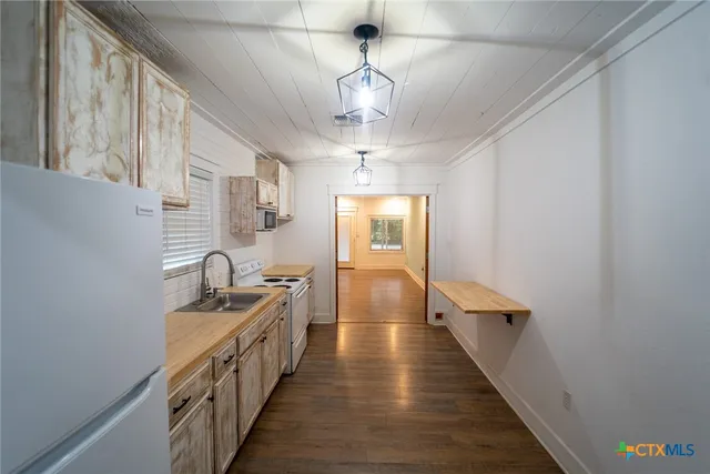 $169,500 | 1006 West North Street, Victoria, TX 77901