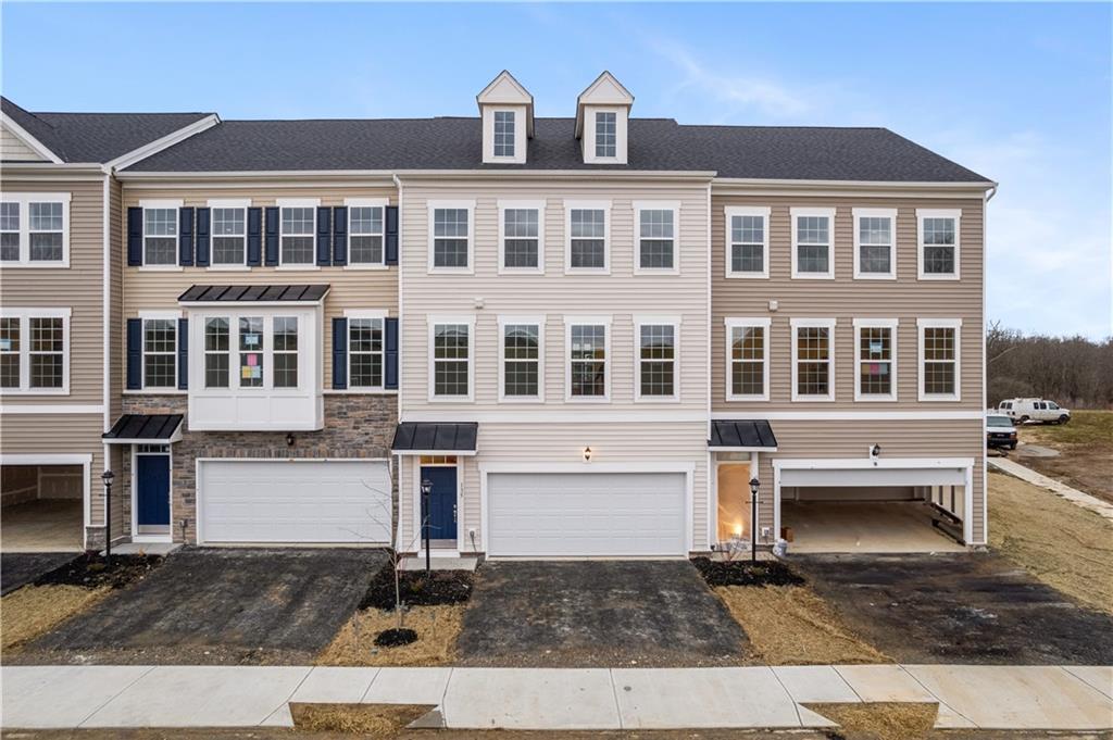 135 Affinity is centrally located with easy access to 79 and the turnpike.