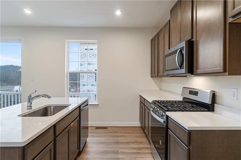 135 Affinity Drive Harmony, PA 16037 - Photo 11 of 46