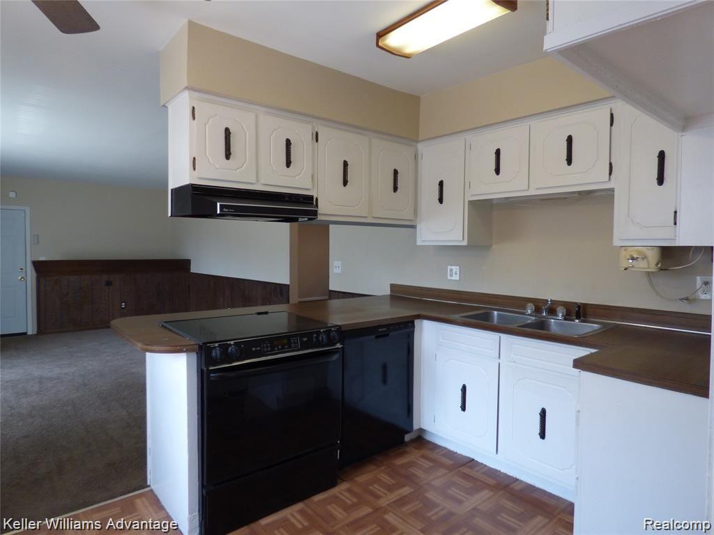 8203 Middlepoint Street Detroit, MI 48204 - Photo 5 of 21