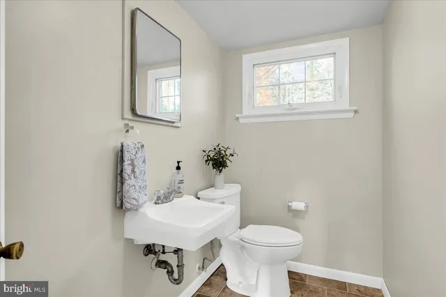 $475,000 | 2636 Majestic Drive, Wilmington, DE 19810