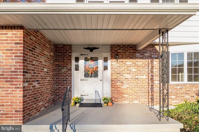 $475,000 | 2636 Majestic Drive, Wilmington, DE 19810