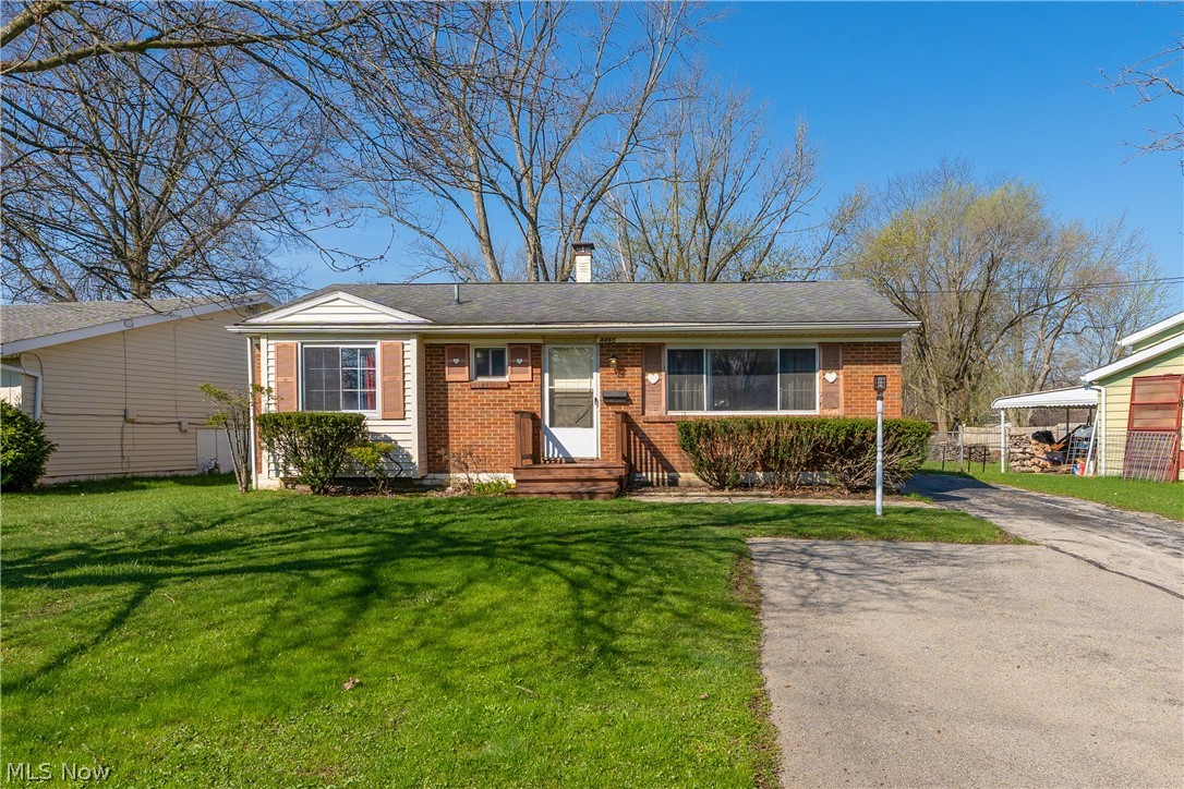 4465 Burkey Road Youngstown, OH 44515 - Photo 1 of 21 Gallery Image 1