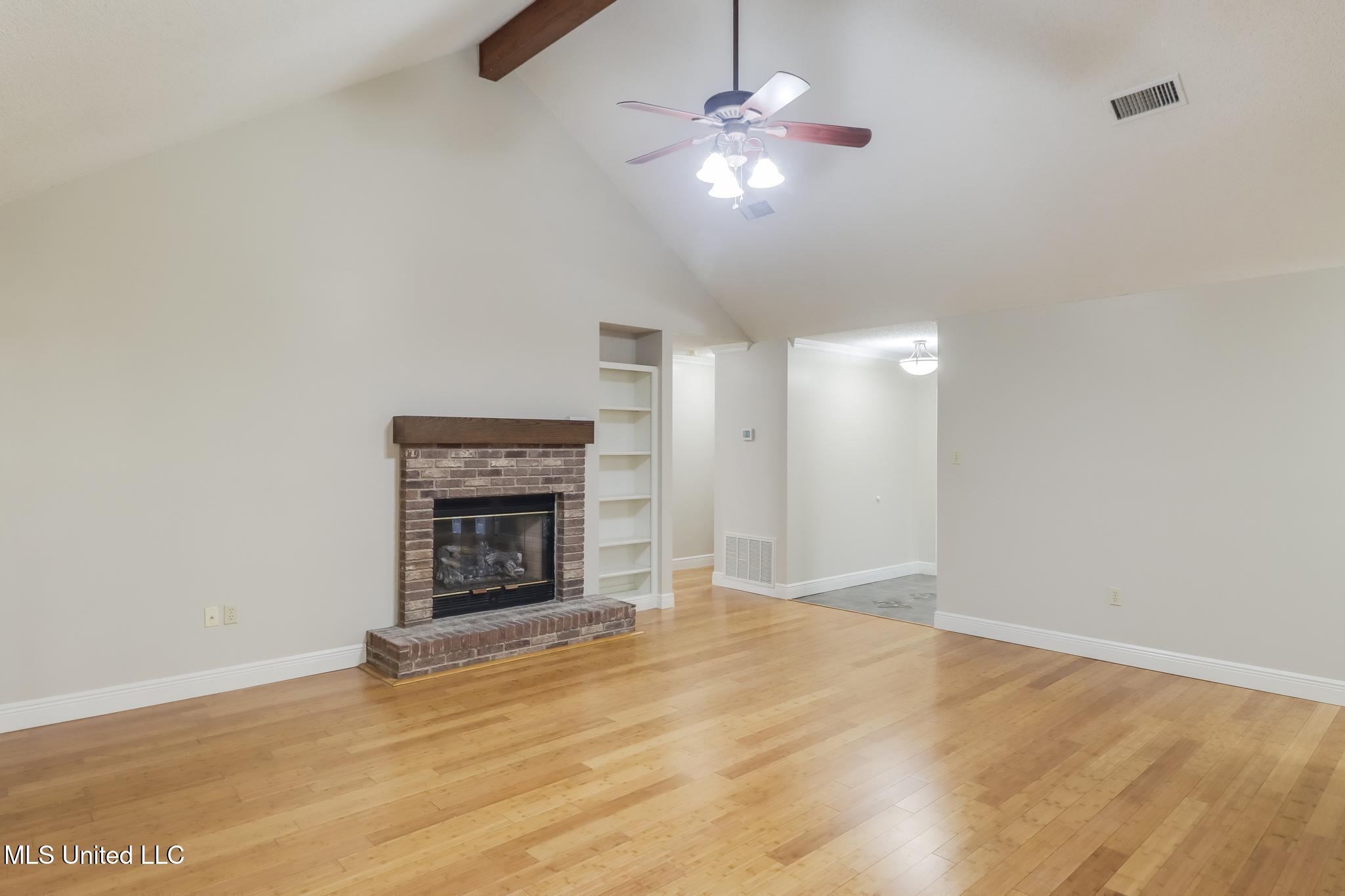 8132 Curry Road Biloxi, MS 39532 - Photo 7 of 32 Family Room