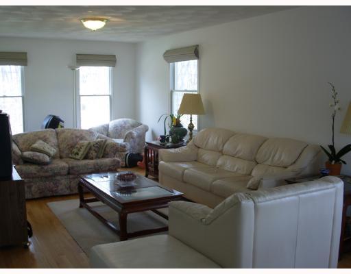 24 Peveril Road Cranston, RI 02921 - Photo 5 of 8 Den/Family/Great Room.
