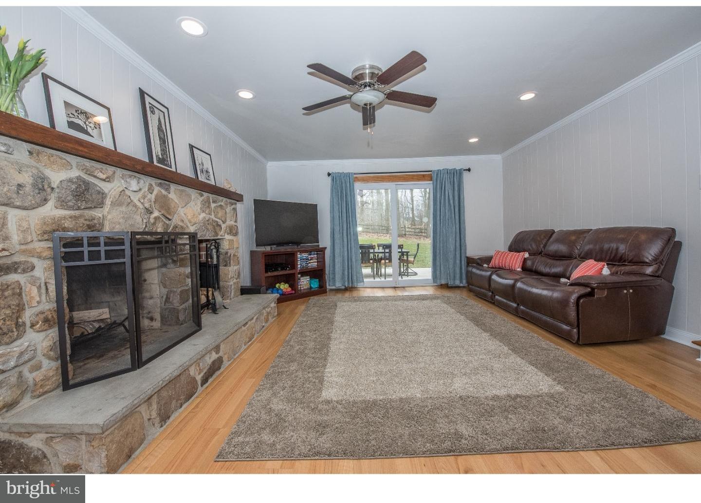 712 Brooke Road Exton, PA 19341 - Photo 11 of 25 Family Room