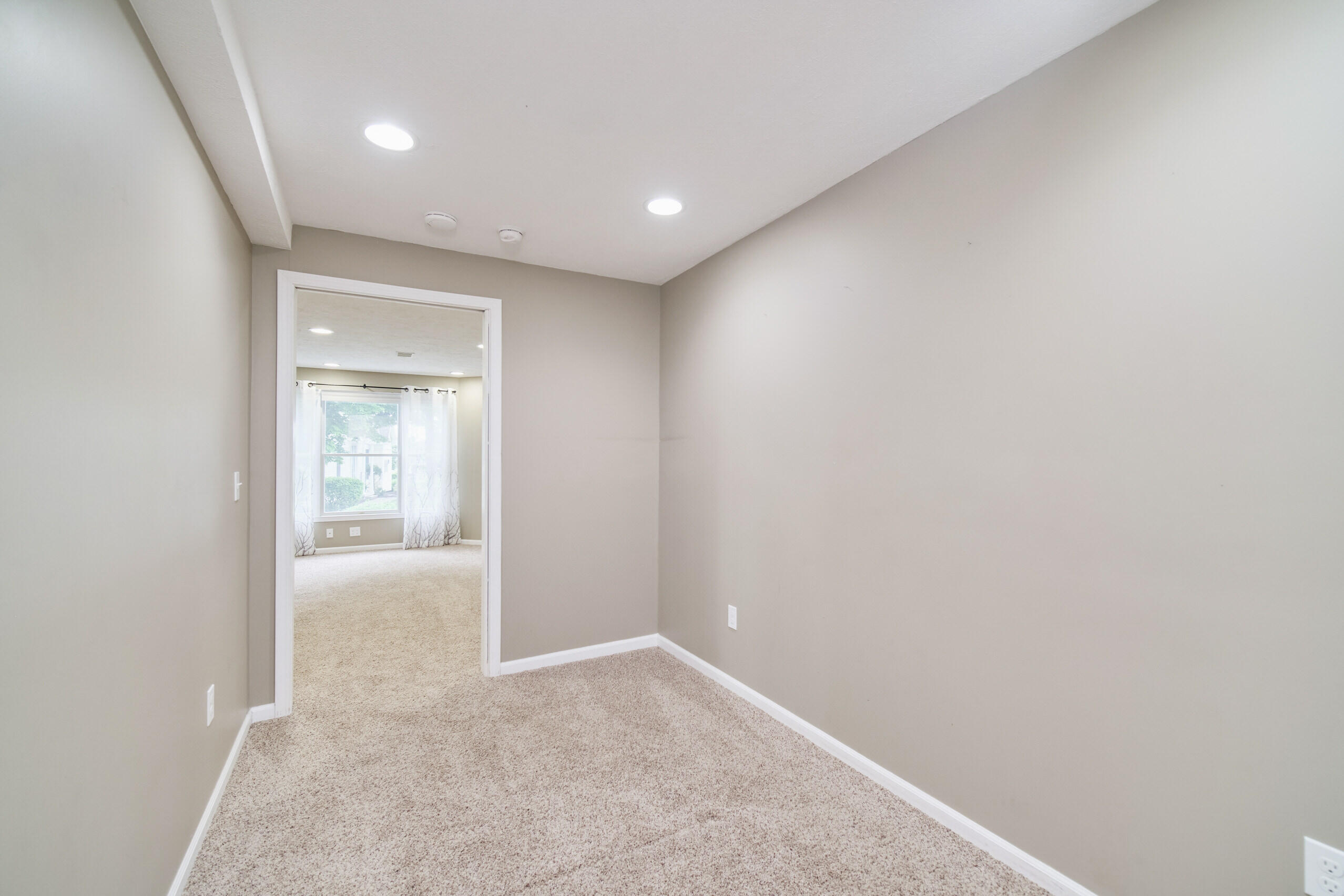 94 Charter Court Manistee, MI 49660 - Photo 44 of 52 Bedroom 3