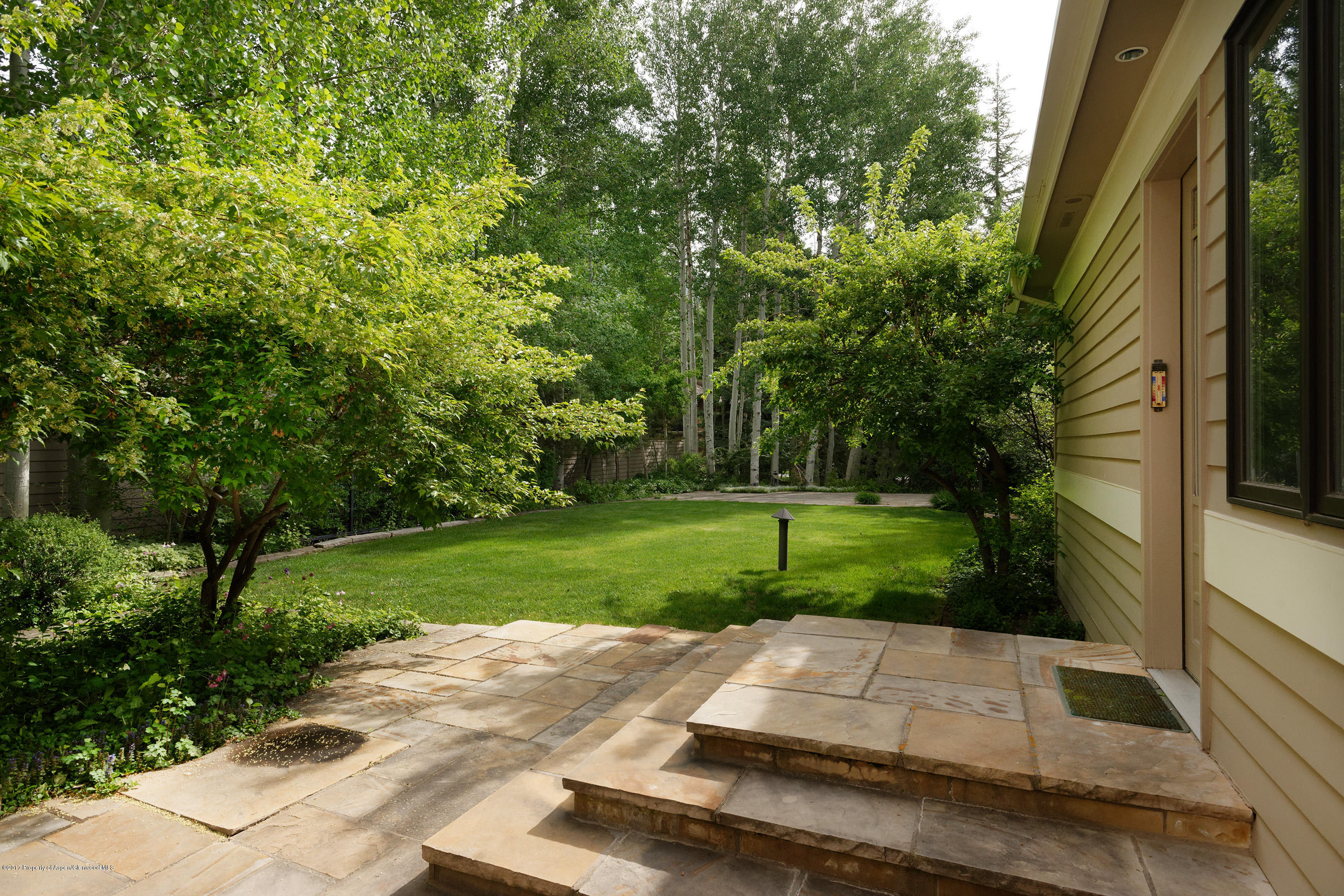 805 Roaring Fork Road Aspen, CO 81611 - Photo 6 of 37 805RoaringFork_Crest006