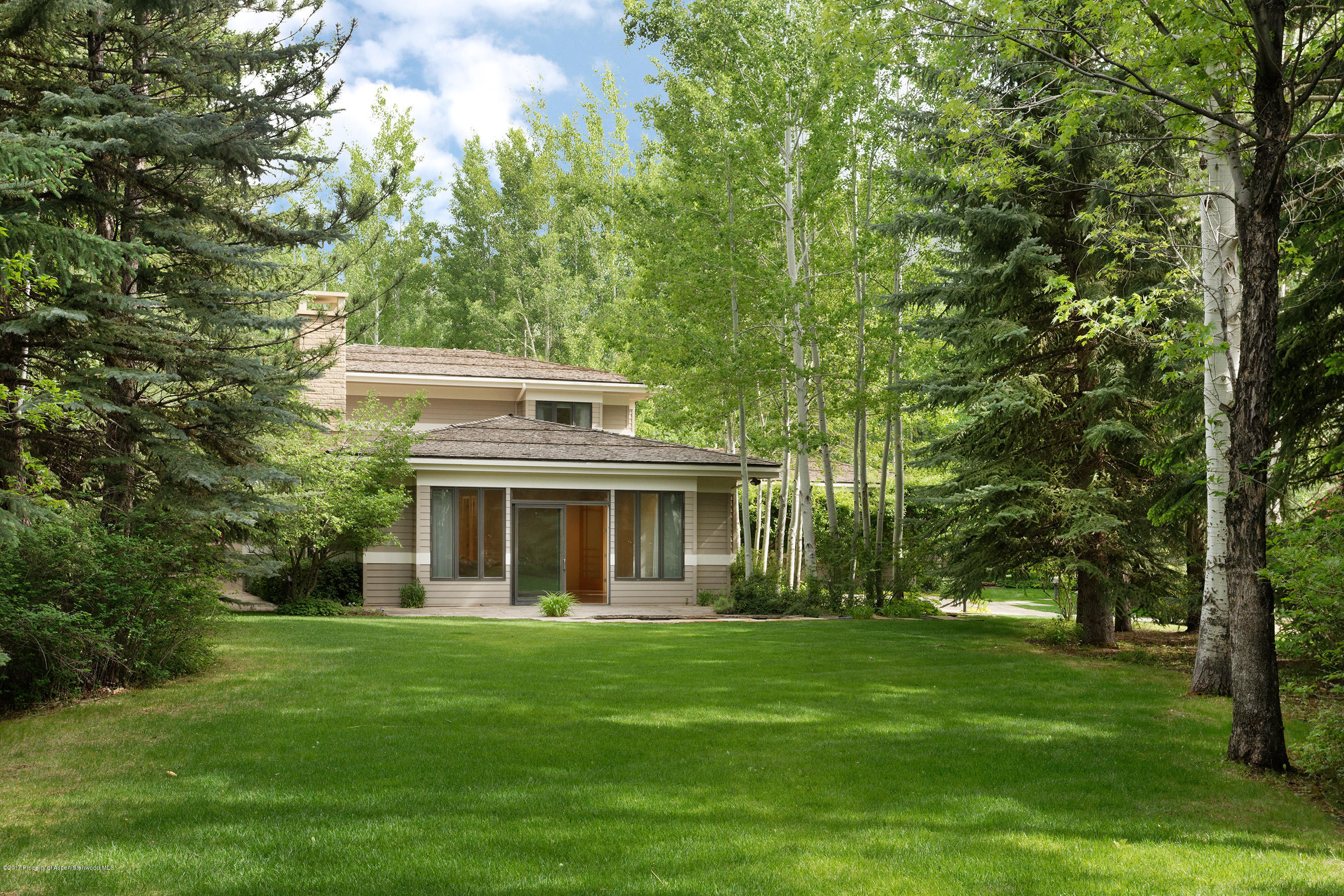 805 Roaring Fork Road Aspen, CO 81611 - Photo 9 of 37 805RoaringFork_Crest009