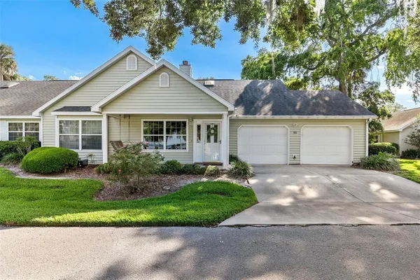 $199,000 | 911 Beverly Harbor Drive, Unit 16, Leesburg, FL 34748