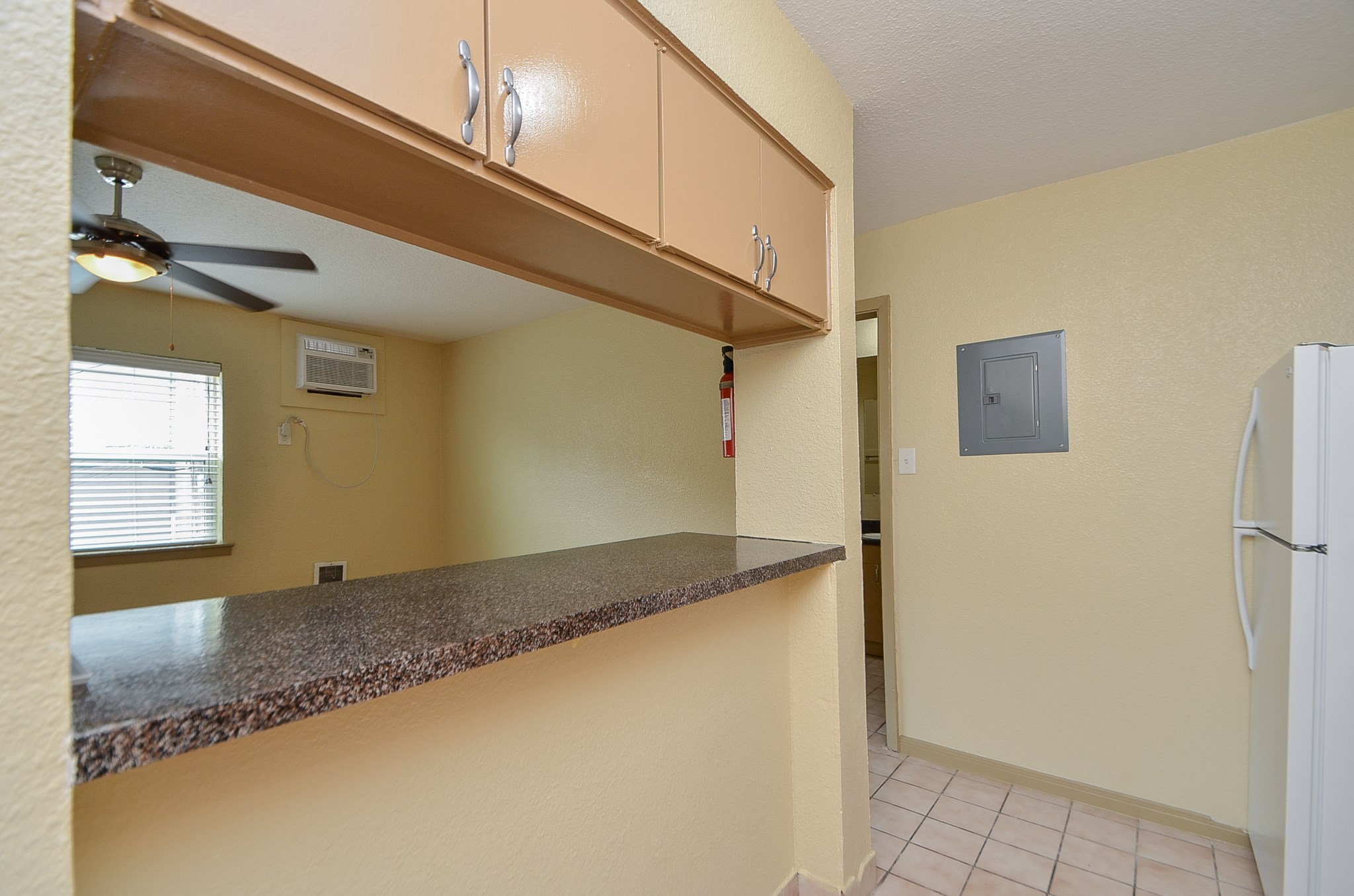 1419 Hawthorne Street, Unit 21 Houston, TX 77006 - Photo 14 of 24 a view of a storage & utility room